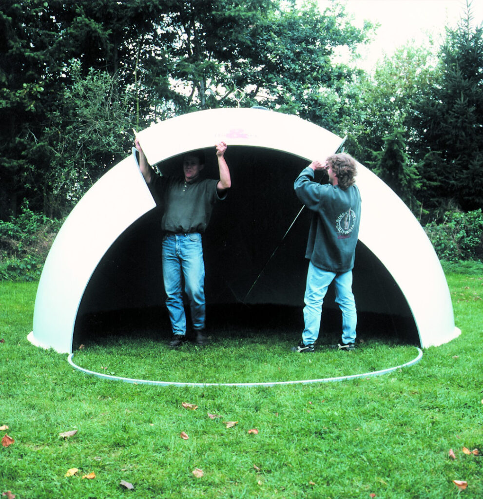 БУДИНОК ДЛЯ ТЕЛЯТ IGlOO HOLM & LAUE