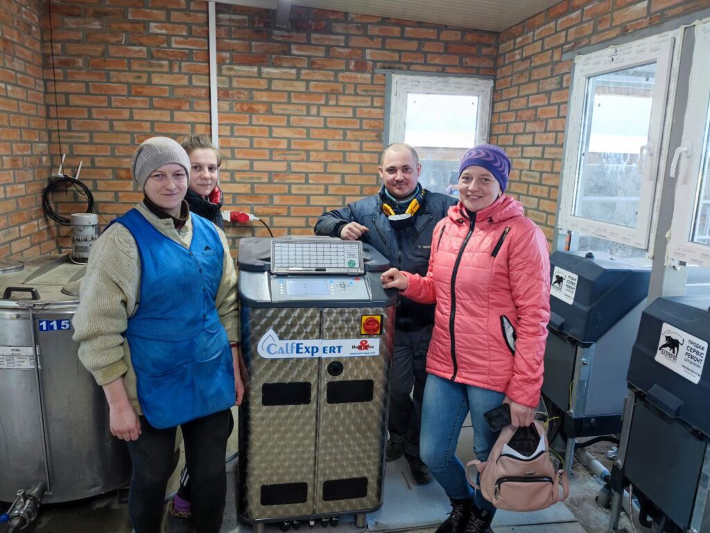 ТОВ Будівельна група Інтеграл. Система авт.годівлі телят CalfExpert